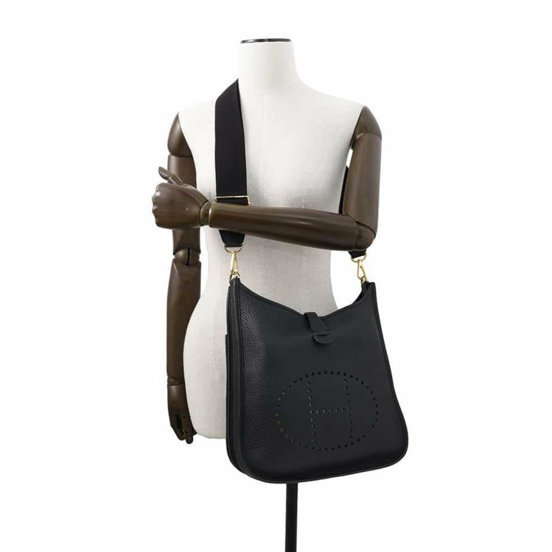 エルメス ショルダーバッグ エブリン3 PM ブラック/ゴールド金具 トリヨンクレマンス B刻印 黒