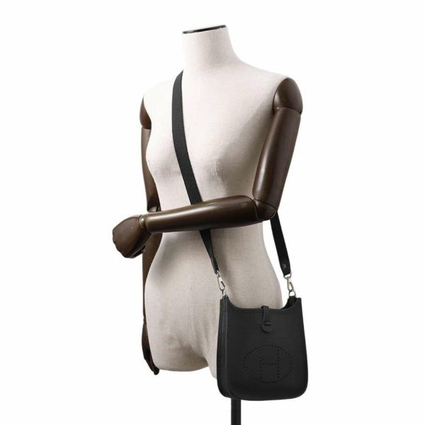 エルメス エブリンTPM アマゾン ブラック/シルバー金具 トリヨンクレマンス U刻印 黒