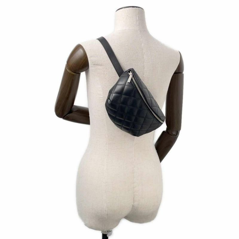 シャネル ボディバッグ マトラッセ ユニフォーム ラムスキン CHANEL ウエストバッグ 黒