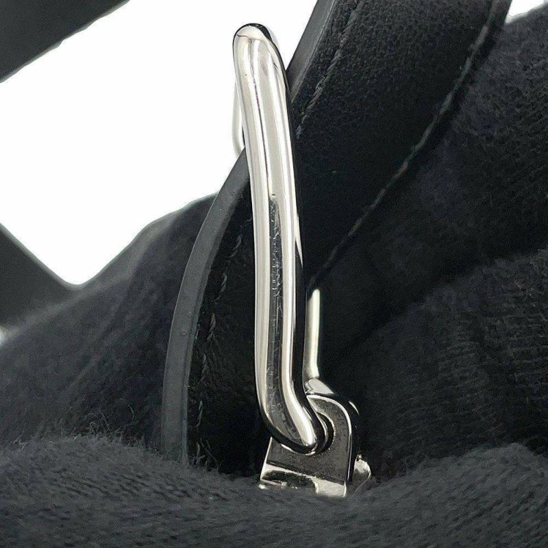 シャネル ボディバッグ マトラッセ ユニフォーム ラムスキン CHANEL ウエストバッグ 黒