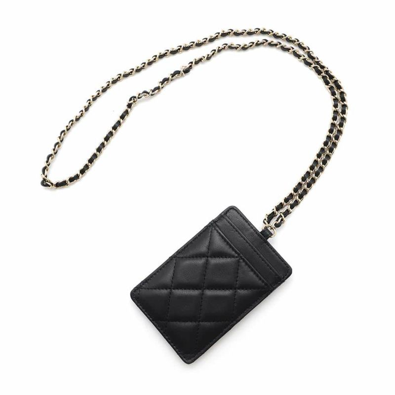 シャネル チェーンカードケース ココマーク マトラッセ ラムスキン A01745 CHANEL カード ノベルティ