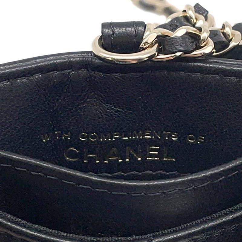 シャネル チェーンカードケース ココマーク マトラッセ ラムスキン A01745 CHANEL カード ノベルティ