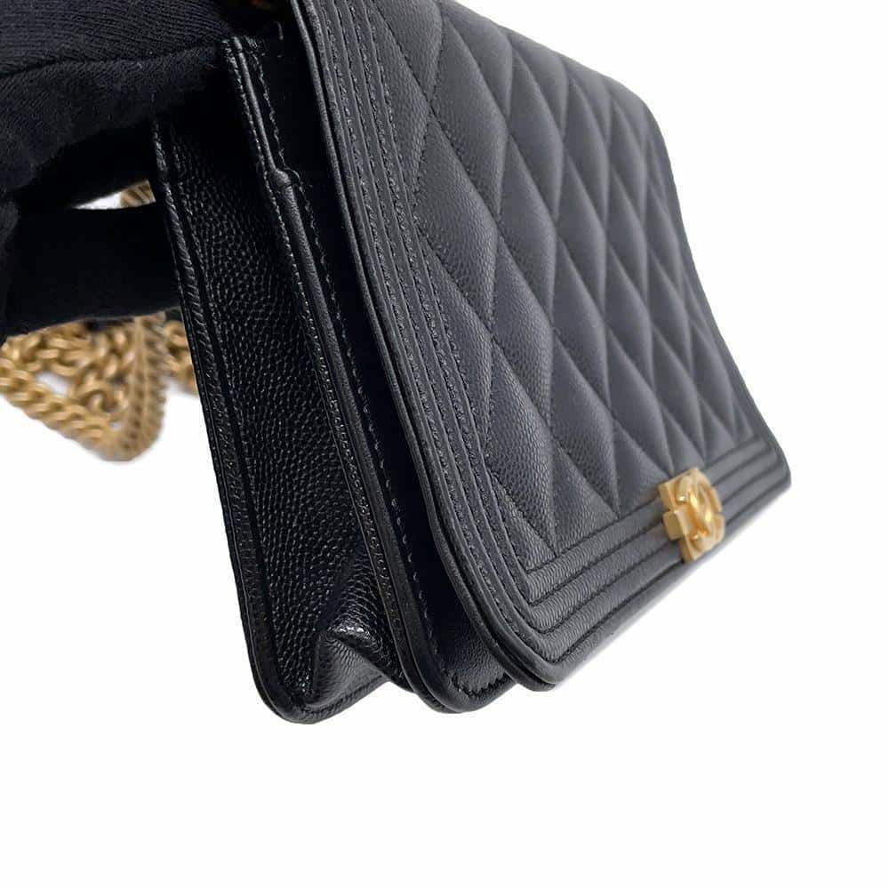 シャネル チェーンウォレット ボーイシャネル マトラッセ ココマーク キャビアスキン AP1117 CHANEL 黒