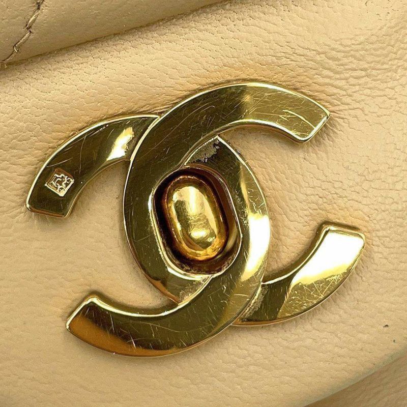 シャネル チェーンショルダーバッグ マトラッセ23 ココマーク ダブルフラップ ラムスキン A01113 CHANEL