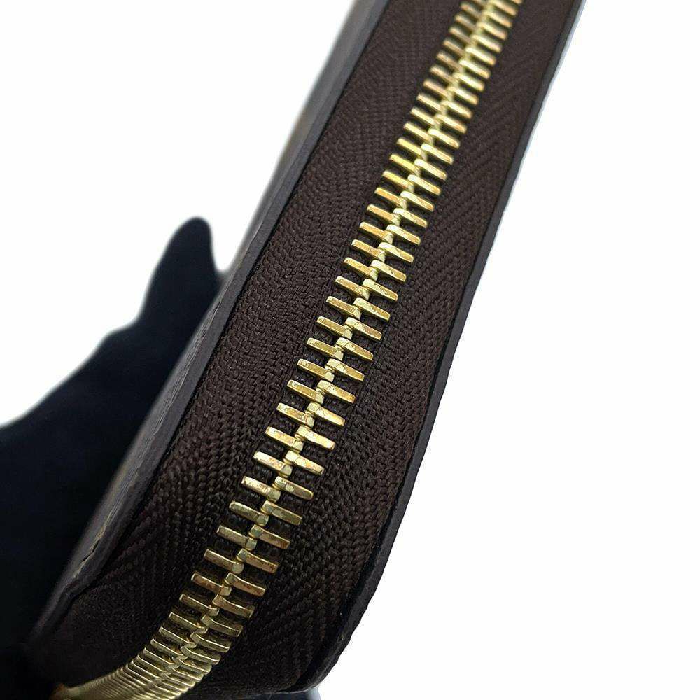 ルイヴィトン 長財布 モノグラム ジッピー・ウォレット M42616 ヴィトン 財布 ラウンドファスナー