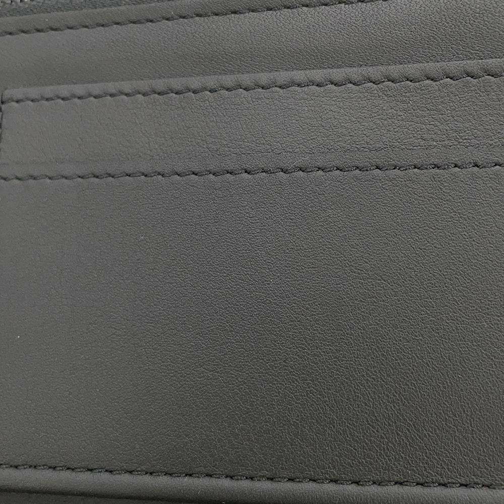 ルイヴィトン 長財布 トリヨンレザー ジッピーウォレット・ヴェルティカル M69047 LOUIS VUITTON 黒 ブラック