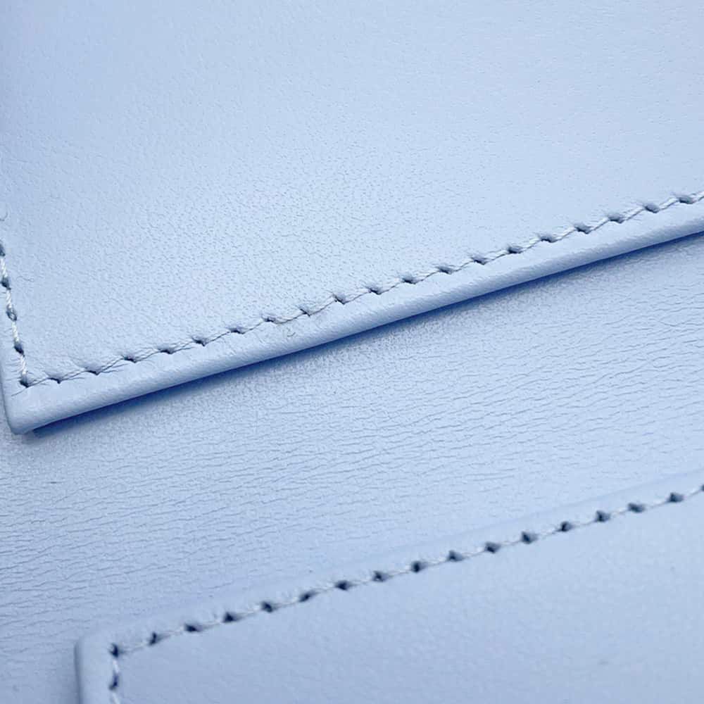 シャネル 三つ折り財布 クラシック スモール フラップ ウォレット ココマーク キャビアスキン AP0231 CHANEL