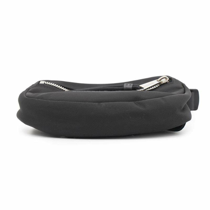 バーバリー ボディバッグ ロゴ ナイロン 8014519 BURBERRY バッグ 黒