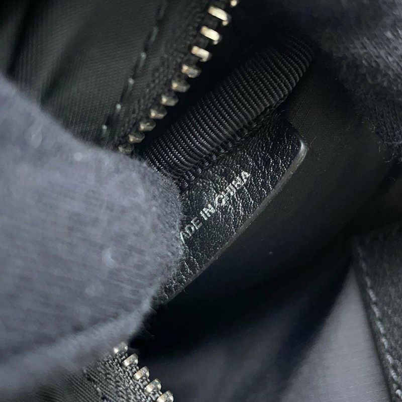 バーバリー ボディバッグ ロゴ ナイロン 8014519 BURBERRY バッグ 黒