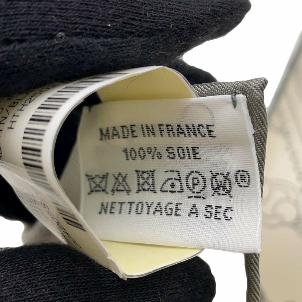 エルメス スカーフ カレ90 フォーブルの切手愛好家Le Philateliste du Faubourg HERMES 2025春夏