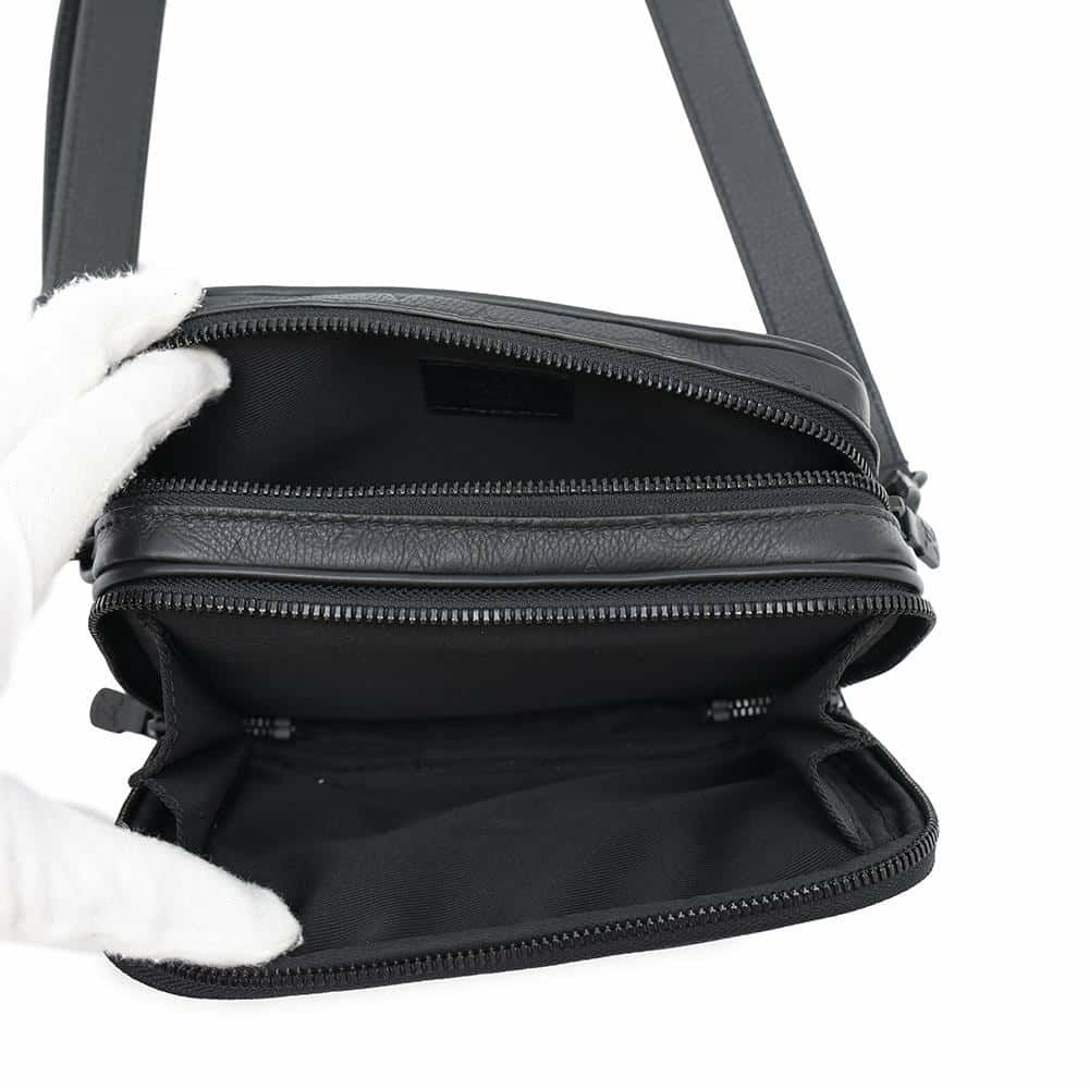 ルイヴィトン ショルダーバッグ モノグラム・シャドウ アルファ・ウェアラブルウォレット M82544 LOUIS VUITTON 黒 ブラック