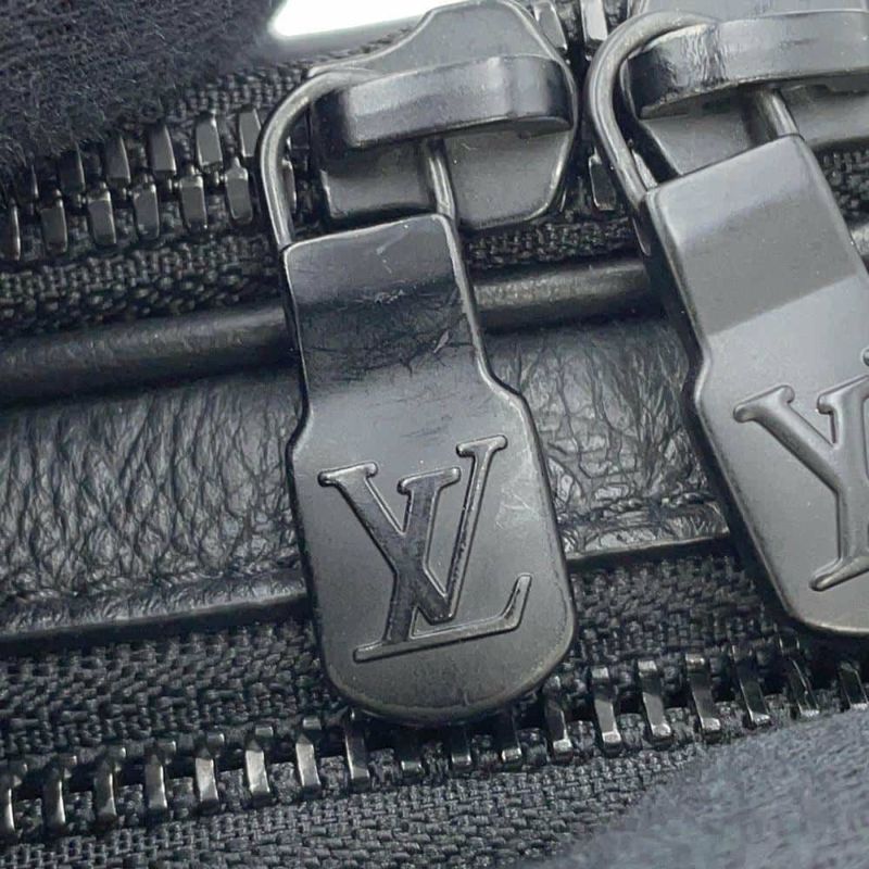 ルイヴィトン ショルダーバッグ モノグラム・シャドウ アルファ・ウェアラブルウォレット M82544 LOUIS VUITTON 黒 ブラック