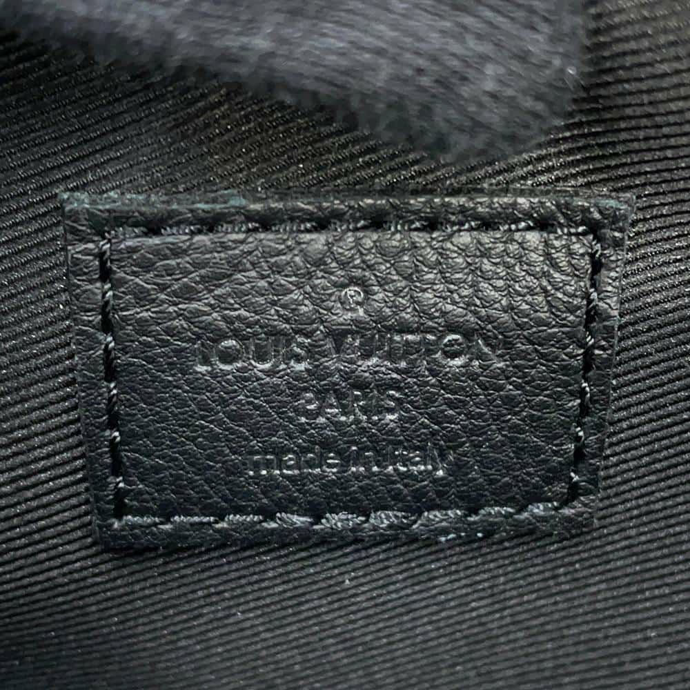 ルイヴィトン ショルダーバッグ モノグラム・シャドウ アルファ・ウェアラブルウォレット M82544 LOUIS VUITTON 黒 ブラック