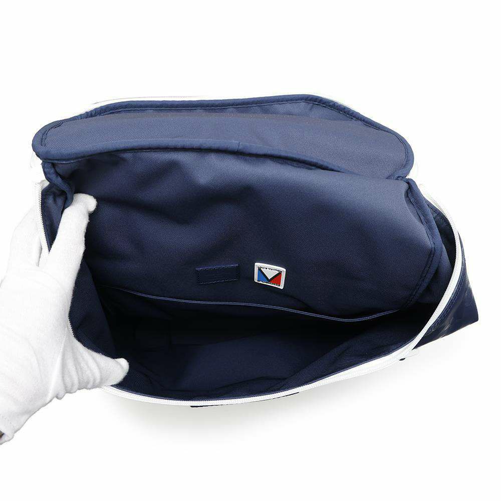 ルイヴィトン リュックサック モノグラム・ストーム マウンテン・バックパック M11682 LOUIS VUITTON ブルー