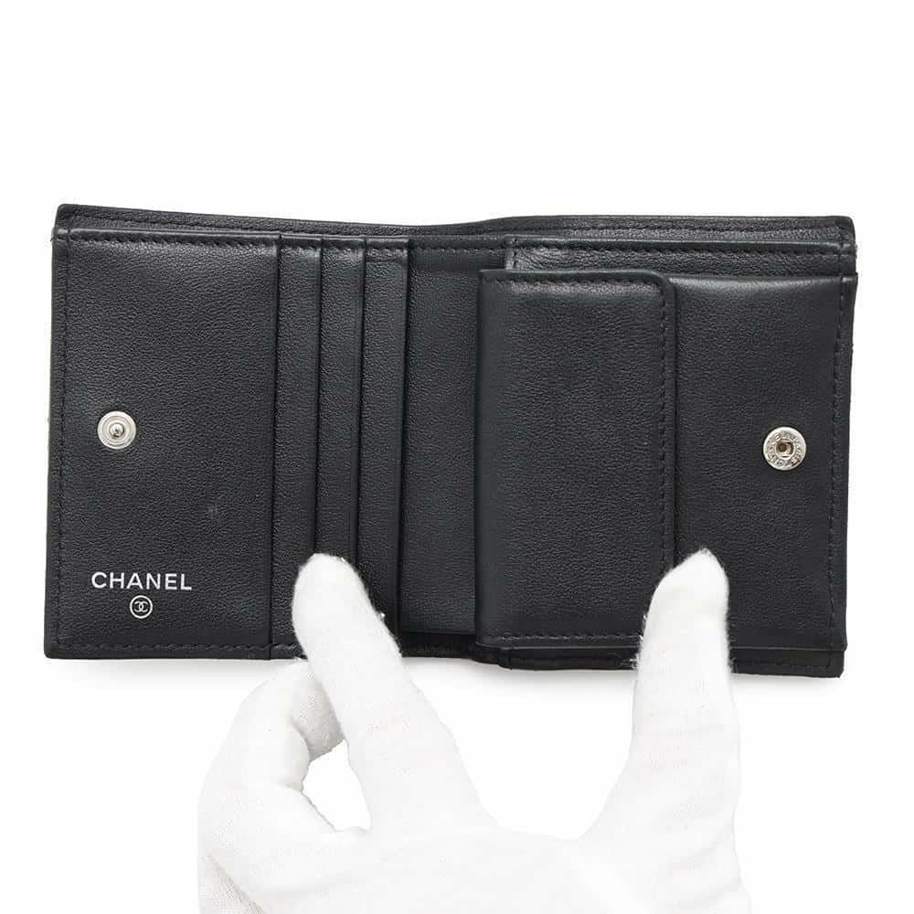 シャネル 二つ折り財布 マトラッセ ココマーク ラムスキン AP3407 CHANEL 財布 黒