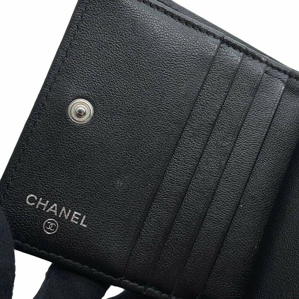 シャネル 二つ折り財布 マトラッセ ココマーク ラムスキン AP3407 CHANEL 財布 黒