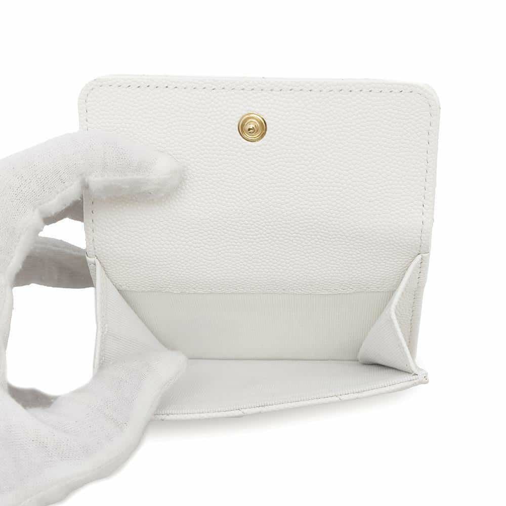 シャネル 三つ折り財布 マトラッセ スモール フラップ ウォレット トランプ キャビアスキン AP3081 財布 白