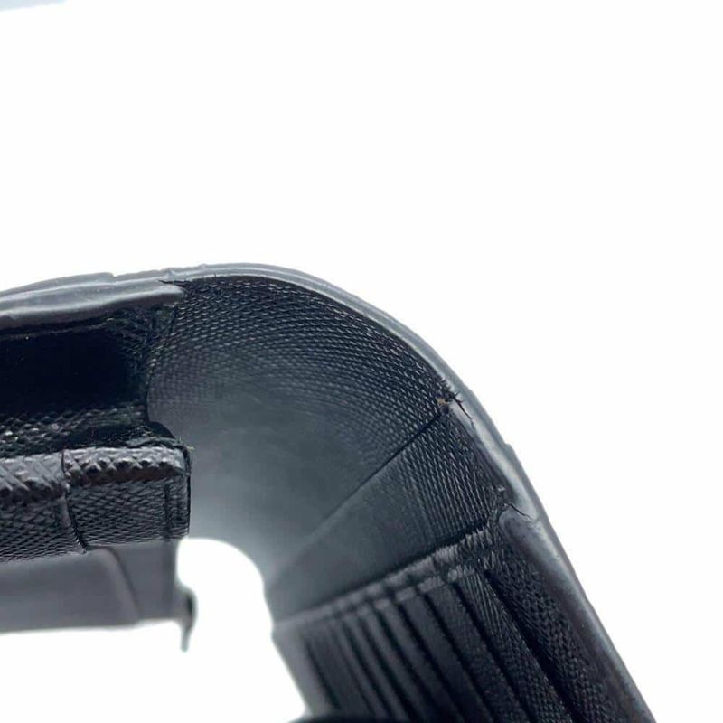 プラダ 長財布 サフィアーノ レザー 2MV836 PRADA 財布 二つ折り長財布 メンズ 黒