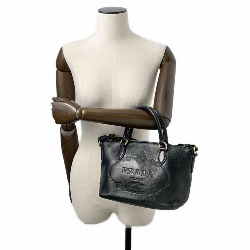 プラダ ハンドバッグ エンボスロゴ レザー 1BA111 PRADA 2way 黒