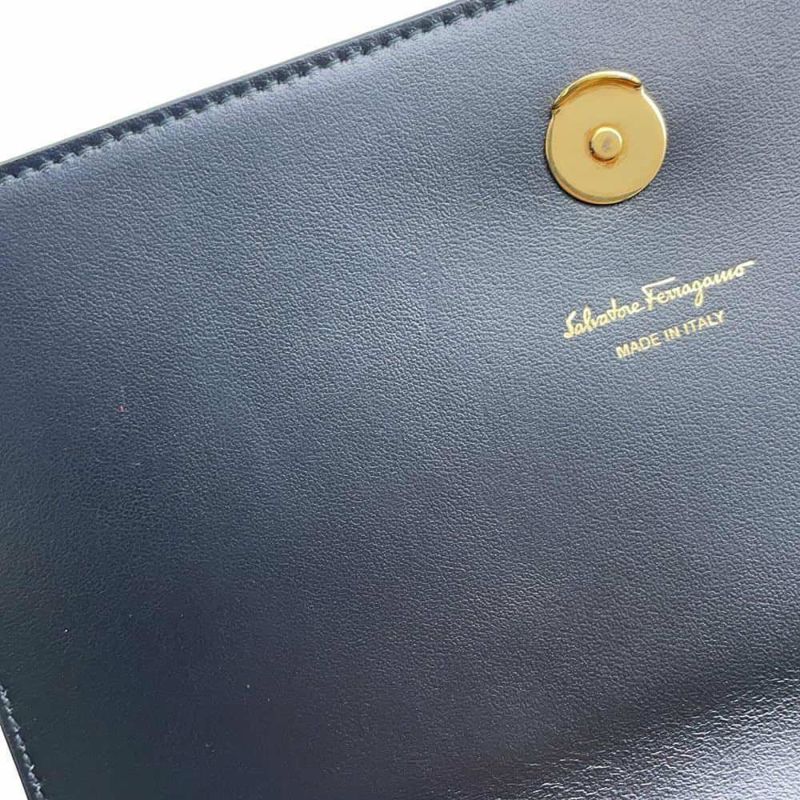 フェラガモ ショルダーバッグ ガンチーニ フラワープリント レザー Ferragamo 2wayハンドバッグ 黒