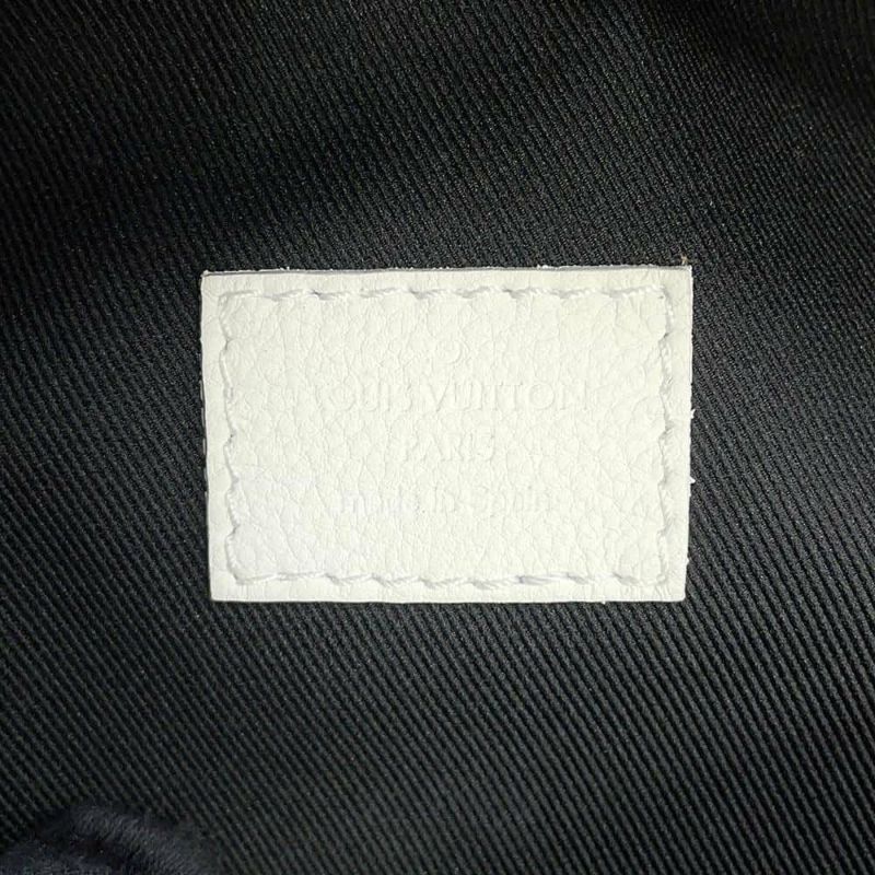 ルイヴィトン ボディバッグ モノグラム・シャドウ ラッシュ・バムバッグ M25227 LOUIS VUITTON ウエストバッグ 白