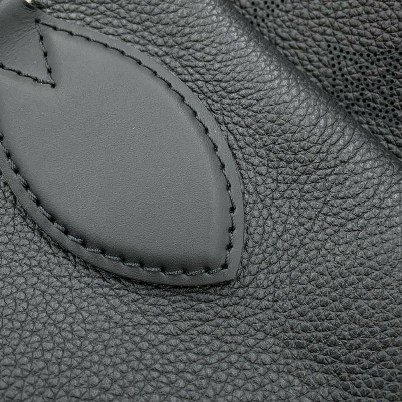 ルイヴィトン ハンドバッグ モノグラム・マヒナ ハウメア M55029 LOUIS VUITTON Haumea 2way オメア 黒 ブラック