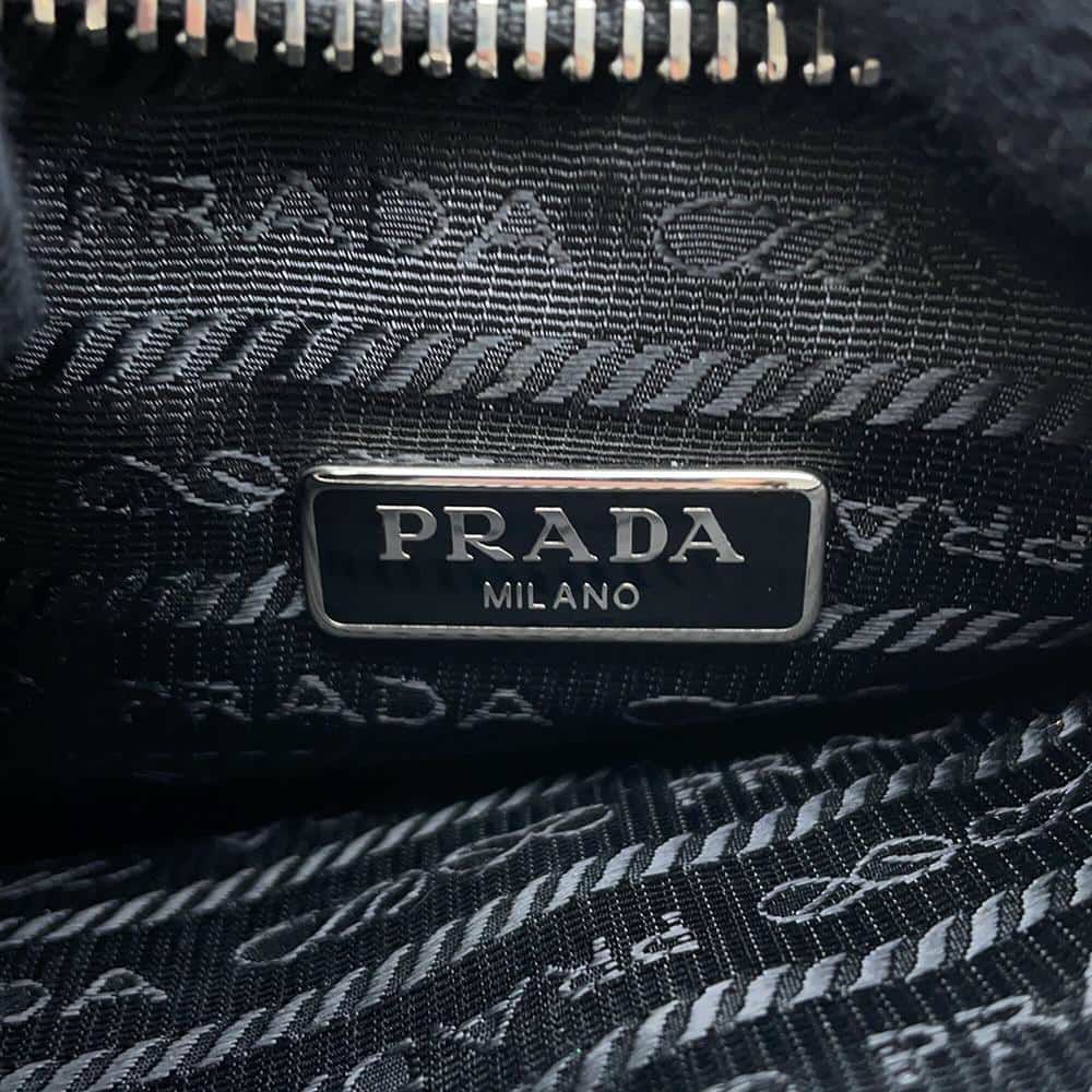 プラダ ショルダーバッグ Re-edition 2005 Re-Nylon ミニバッグ 1NE204 PRADA ハンドバッグ 黒