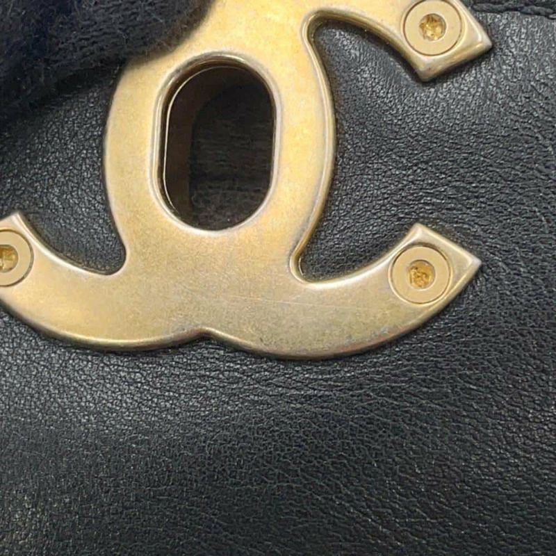 シャネル チェーンショルダーバッグ マトラッセ ココマーク フラップ カーフレザー AS2833 CHANEL 黒