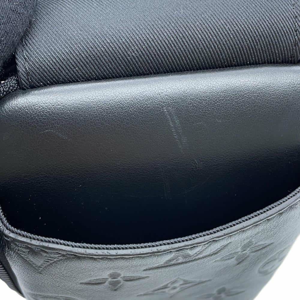 ルイヴィトン ショルダーバッグ モノグラム・シャドウ ダブル・フォンポーチ M81323 LOUIS VUITTON ブラック 黒