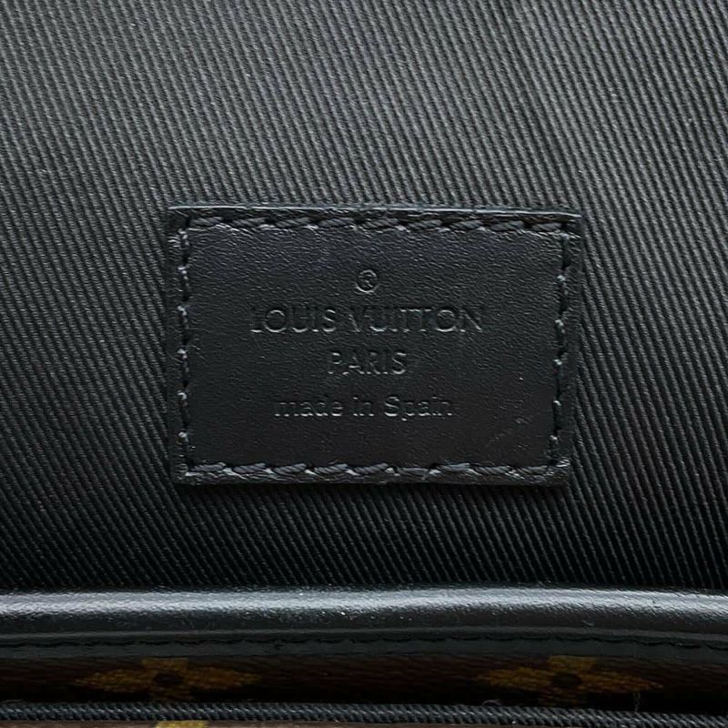 ルイヴィトン ショルダーバッグ モノグラム・マカサー マグネティック・メッセンジャー M45557 メンズ クロスボディ