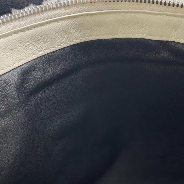 バレンシアガ クラッチバッグ ロゴ シアリング ムートン 492681 BALENCIAGA バッグ 白