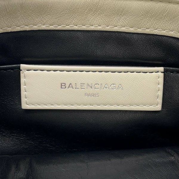 バレンシアガ クラッチバッグ ロゴ シアリング ムートン 492681 BALENCIAGA バッグ 白
