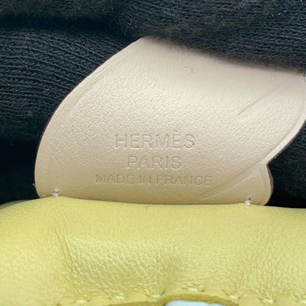 エルメス バッグチャーム ロデオPM ペガサス ジョーヌブルジョン/ブルーブリュム/ナタ ラムスキン Z刻印