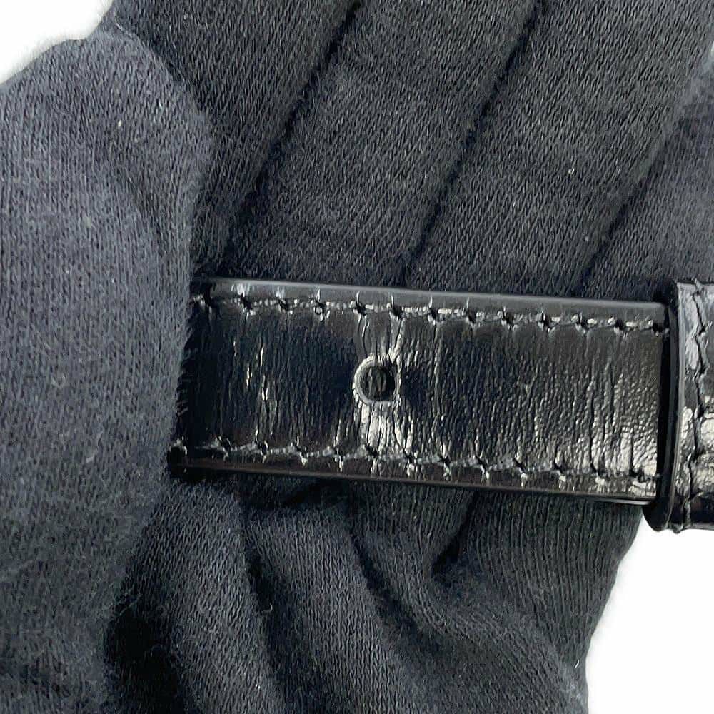 セリーヌ ショルダーバッグ ティーン トリオンフ シャイニーカーフレザー 188423 CELINE 黒