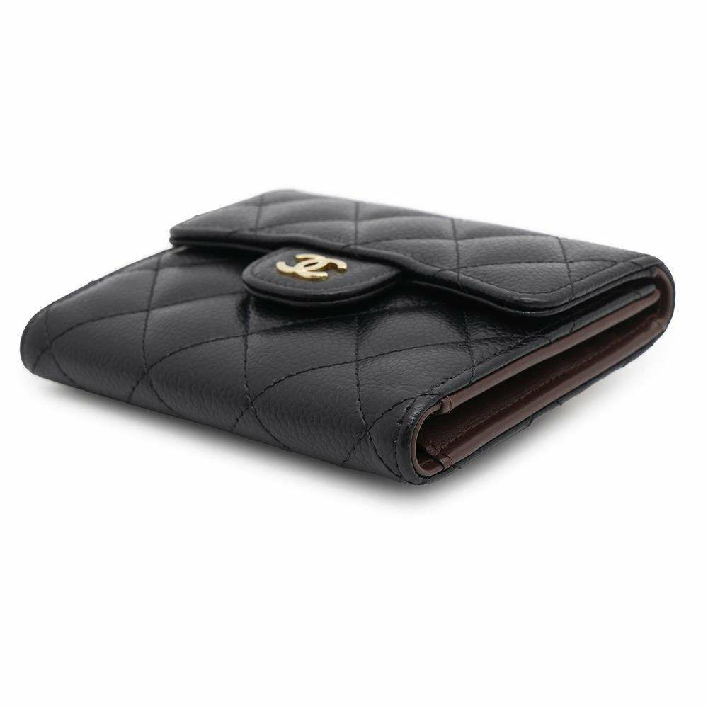 シャネル 三つ折り財布 クラシック スモール フラップ ウォレット キャビアスキン AP0231 CHANEL 黒