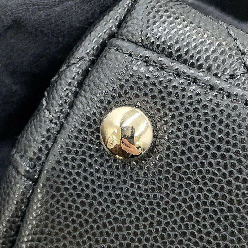 シャネル ハンドバッグ ココマーク マトラッセ トップハンドル ミニ フラップ キャビアスキン AS2215 CHANEL 2way 黒