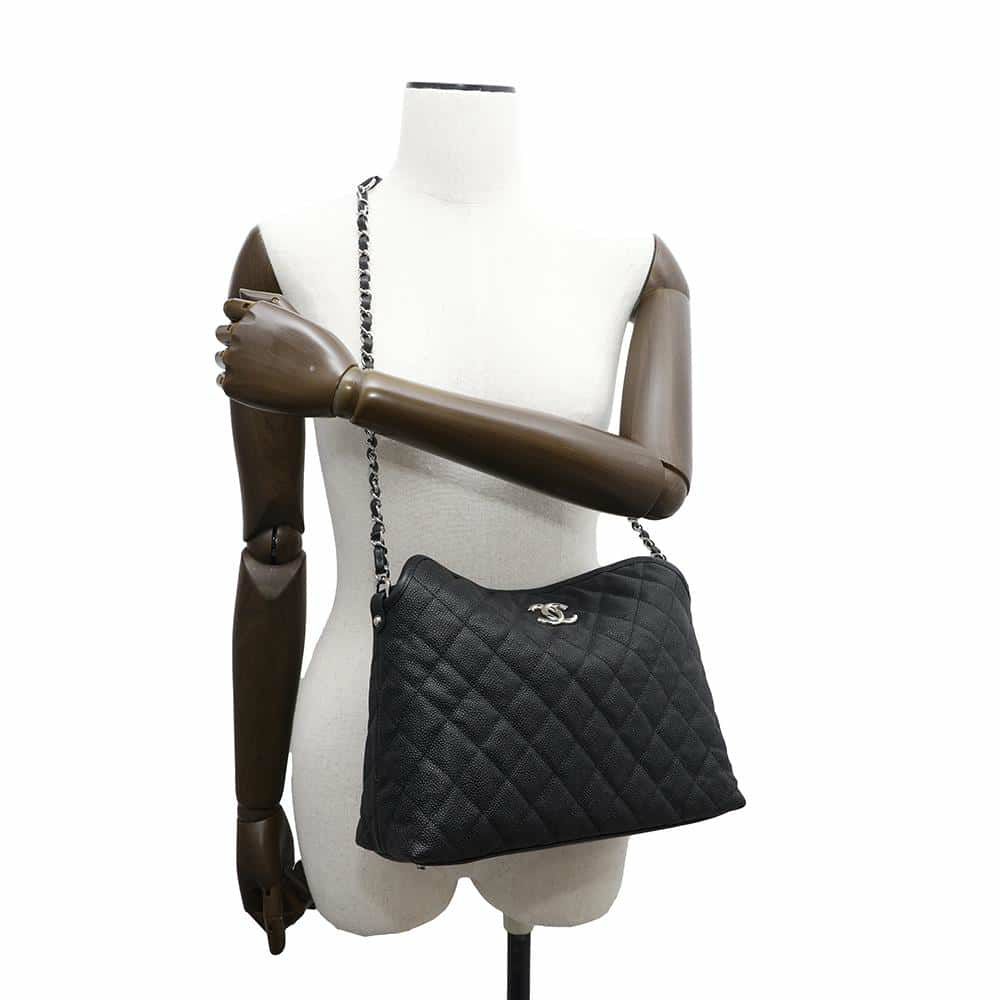 シャネル チェーンショルダーバッグ ココマーク マトラッセ ホーボーバッグ A66802 CHANEL 黒