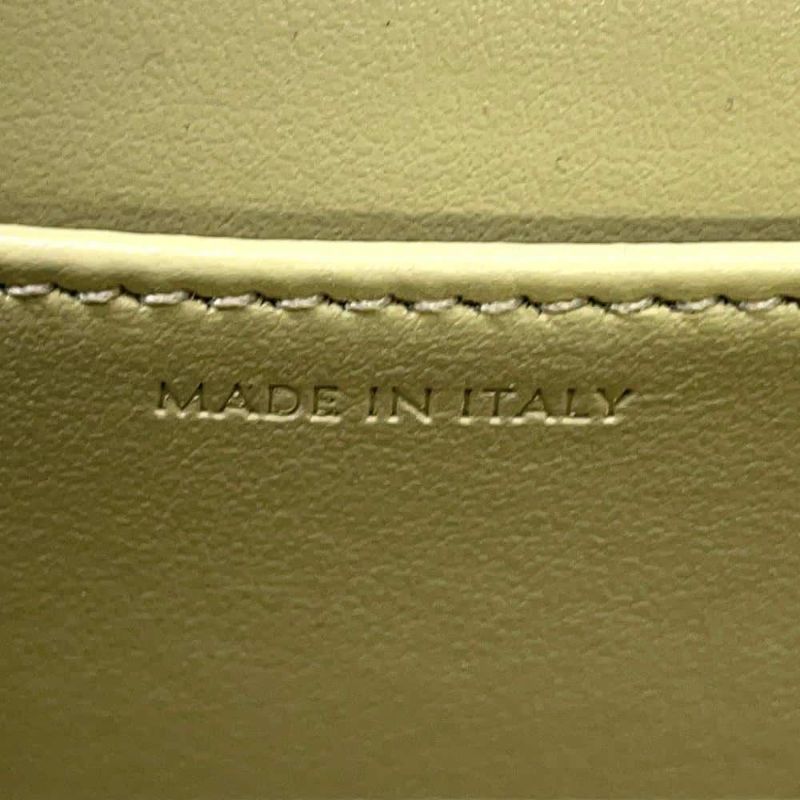 セリーヌ ショルダーバッグ ミニ クロード トリオンフ 10I513 CELINE ミニバッグ