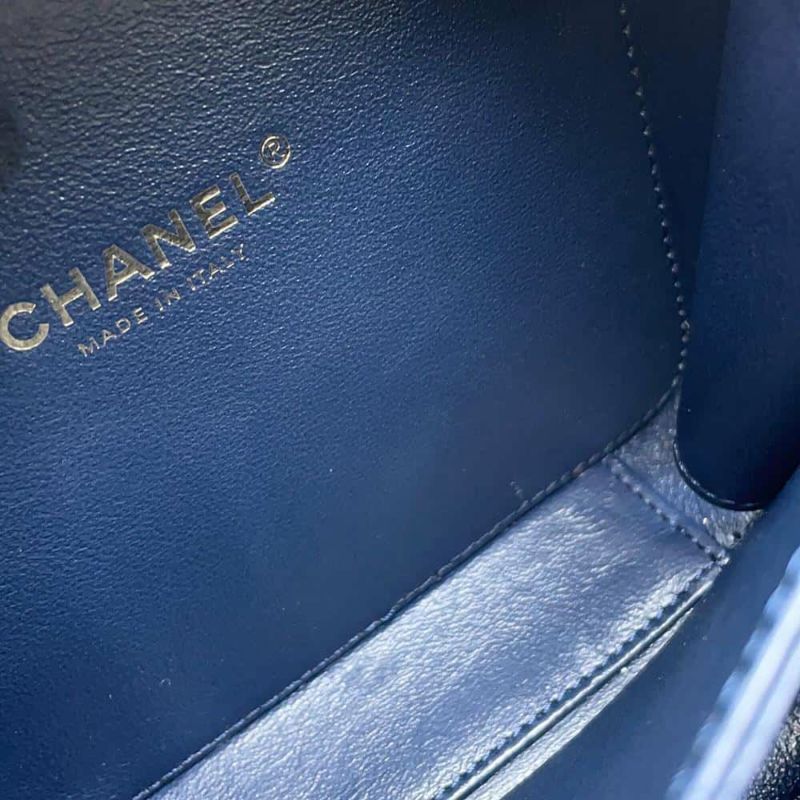 シャネル チェーンショルダーバッグ CCフィリグリー バニティバッグ キャビアスキン A93343 CHANEL バッグ