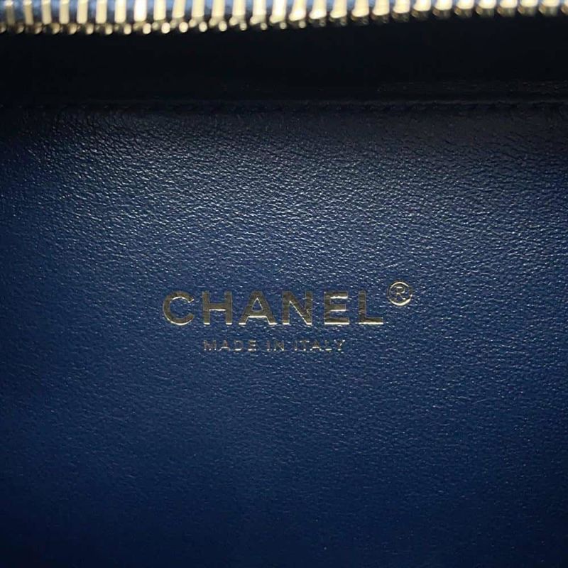 シャネル チェーンショルダーバッグ CCフィリグリー バニティバッグ キャビアスキン A93343 CHANEL バッグ