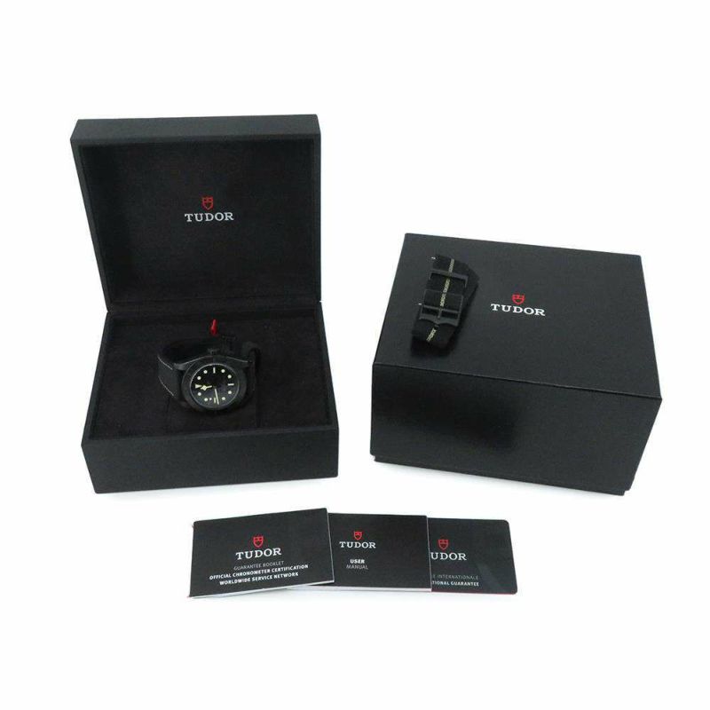チュードル ブラックベイ セラミック M79210CNU-0001 TUDOR チューダー 腕時計 黒文字盤