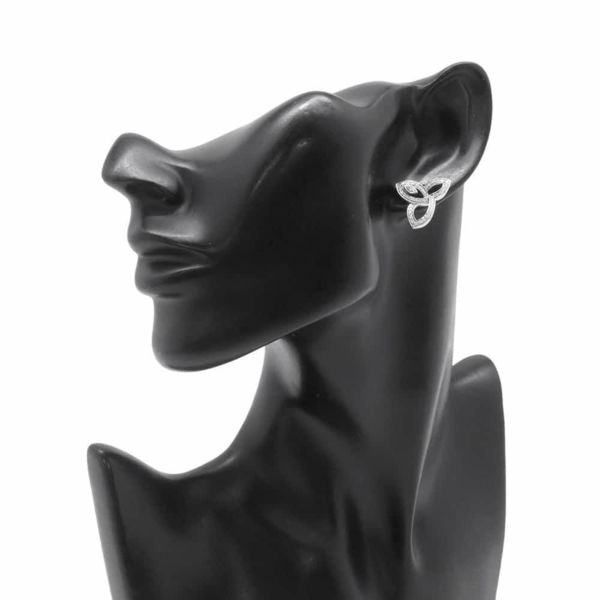 ハリーウィンストン ピアス リリークラスター・イヤリング ダイヤモンド 92P 計0.68ct Pt950プラチナ EADPMQRFLC