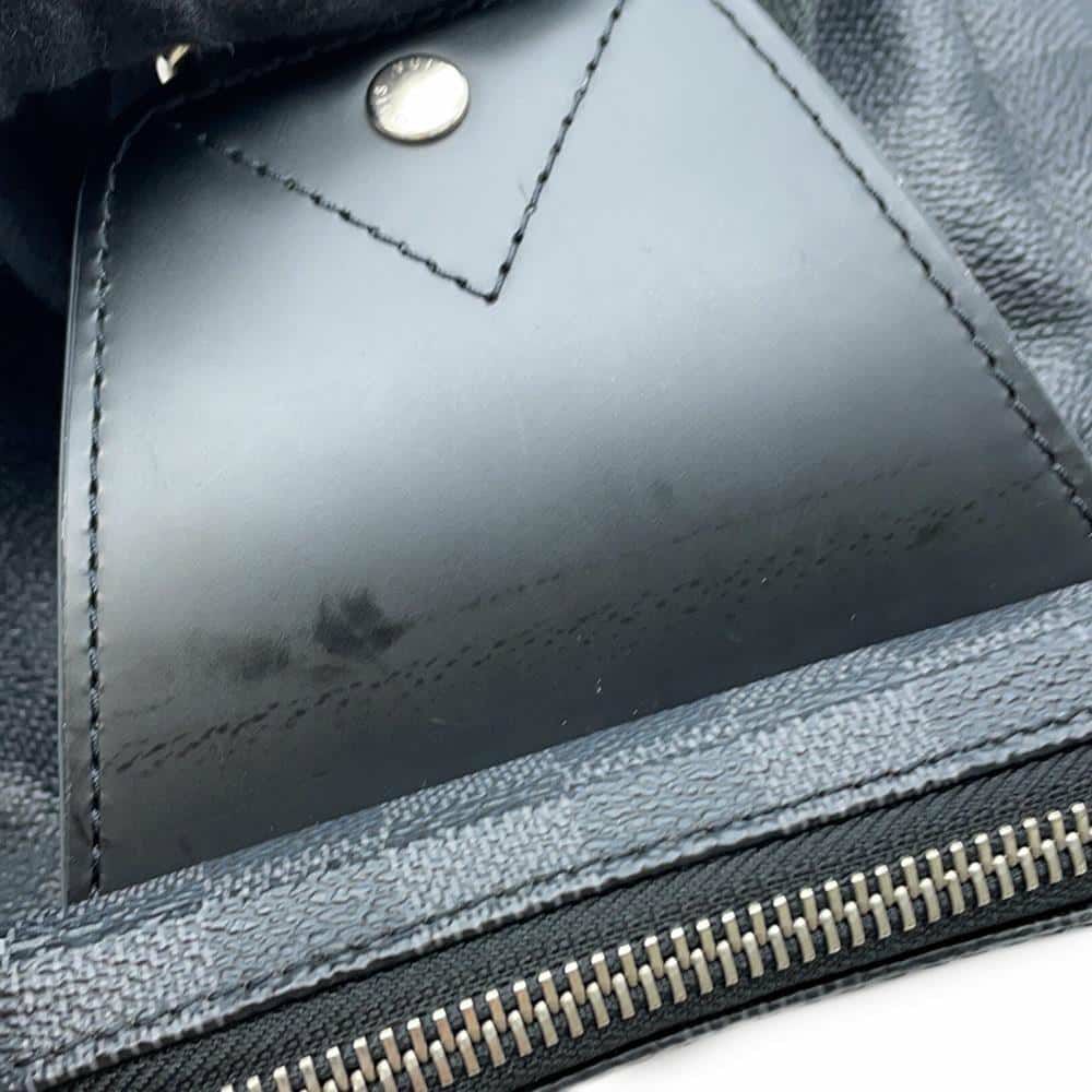 ルイヴィトン ボディバッグ ダミエ・グラフィット アヴェニュー・スリングバッグ N41719 LOUIS VUITTON 黒 ブラック