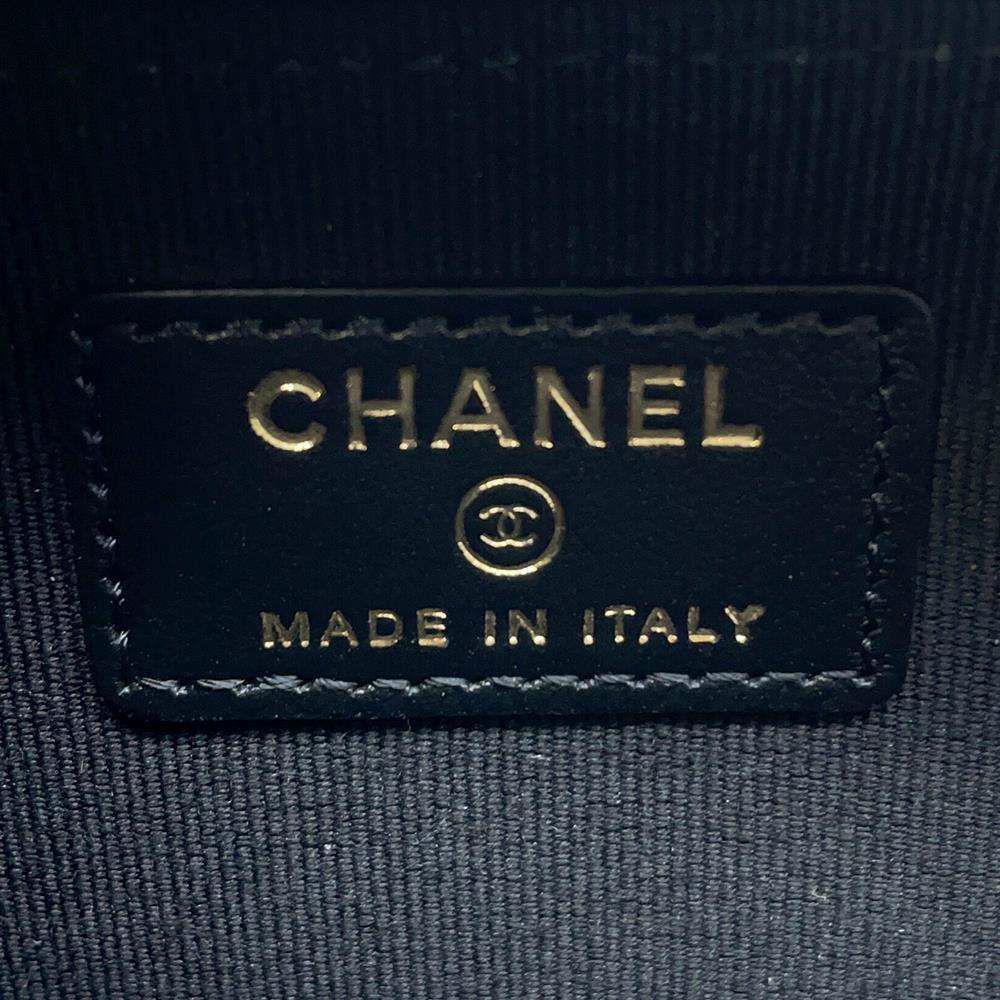 シャネル チェーンショルダーバッグ ボーイシャネル ジップフォンケース キャビアスキン AP2756 CHANEL 黒