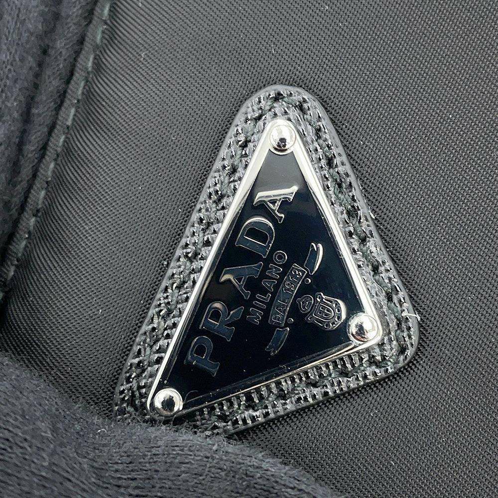 プラダ ショルダーバッグ Re-Edition2005 ナイロン 1BH204 PRADA 2wayバッグ 黒