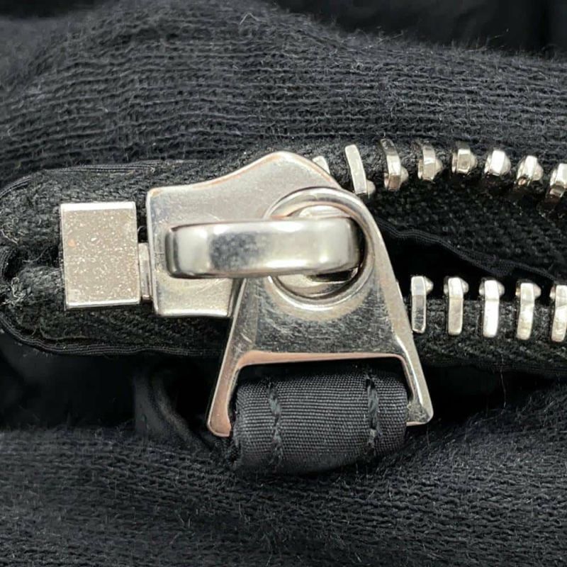 ボッテガヴェネタ ショルダーバッグ パデッド テック カセット ミディアム ナイロン 749878 BOTTEGA VENETA 黒