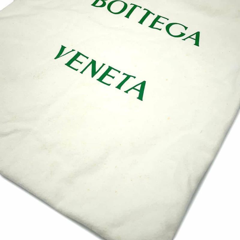 ボッテガヴェネタ ショルダーバッグ パデッド テック カセット ミディアム ナイロン 749878 BOTTEGA VENETA 黒
