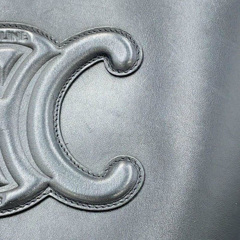 セリーヌ ショルダーバッグ スモール バケット キュイル トリオンフ カーフレザー 198243 CELINE 黒