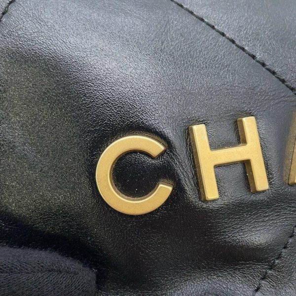 シャネル ハンドバッグ CHANEL 22 マトラッセ シャイニーカーフレザー ミニ AS3980 2way 黒