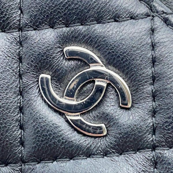 シャネル チェーンウォレット ココマーク マトラッセ ラムスキン A82527 CHANEL ポシェット 財布 黒